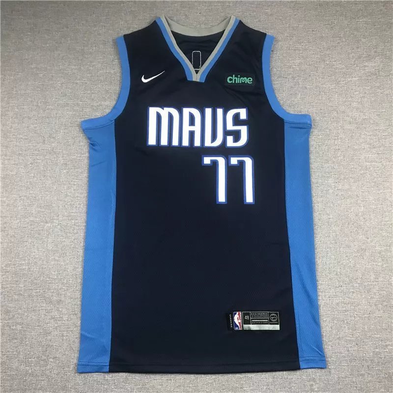 Mavs Black 77