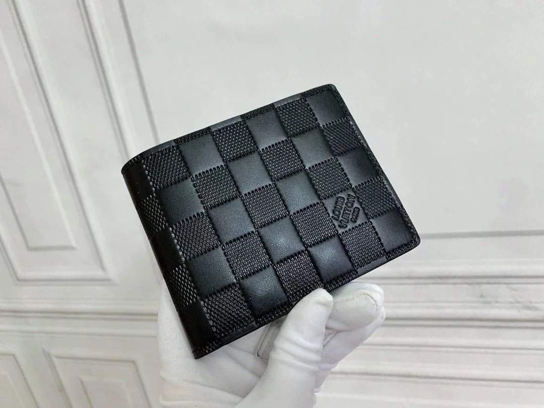 Black Louis Vuitton Wallet foto 2