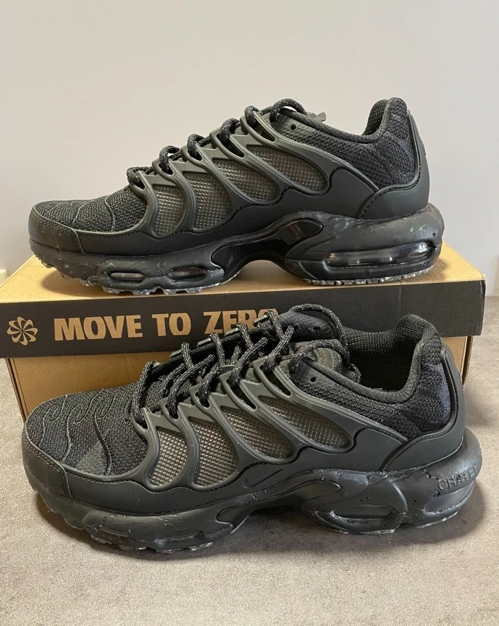 *Ir * ax Ter * ascape Plus air cushioned shoe series