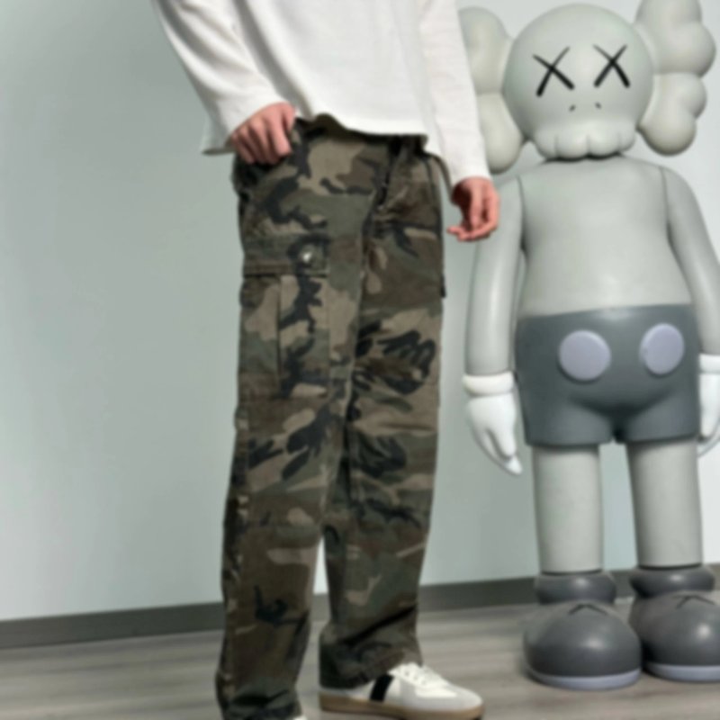 P679 Item ID 8346 CH Camouflage zipper straight mid-rise casual pants “ Kangli direct sp