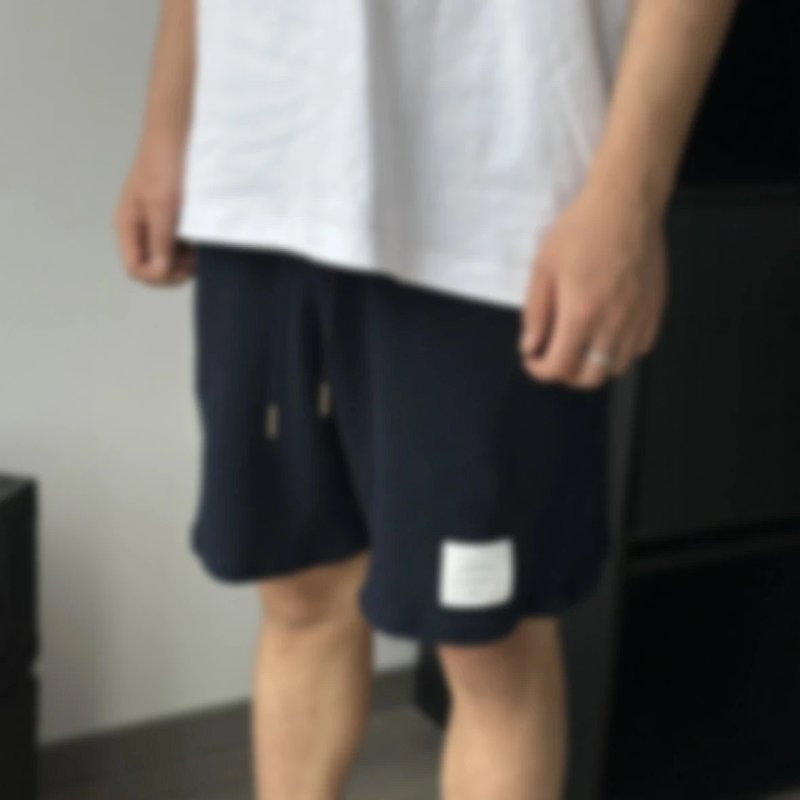 P279 Item ID 8244 THOM-BR0WNE - _Waffle_ TB Shorts - Cotton Texture Casual Shorts - Navy