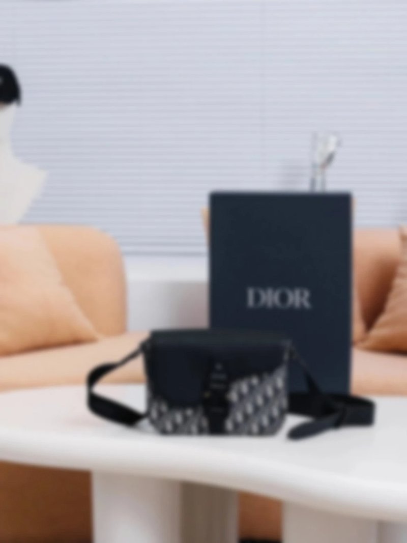 P1389 Item ID 8473 Dior-Oblique- Classic old flower canvas leather shoulder bag - Allover