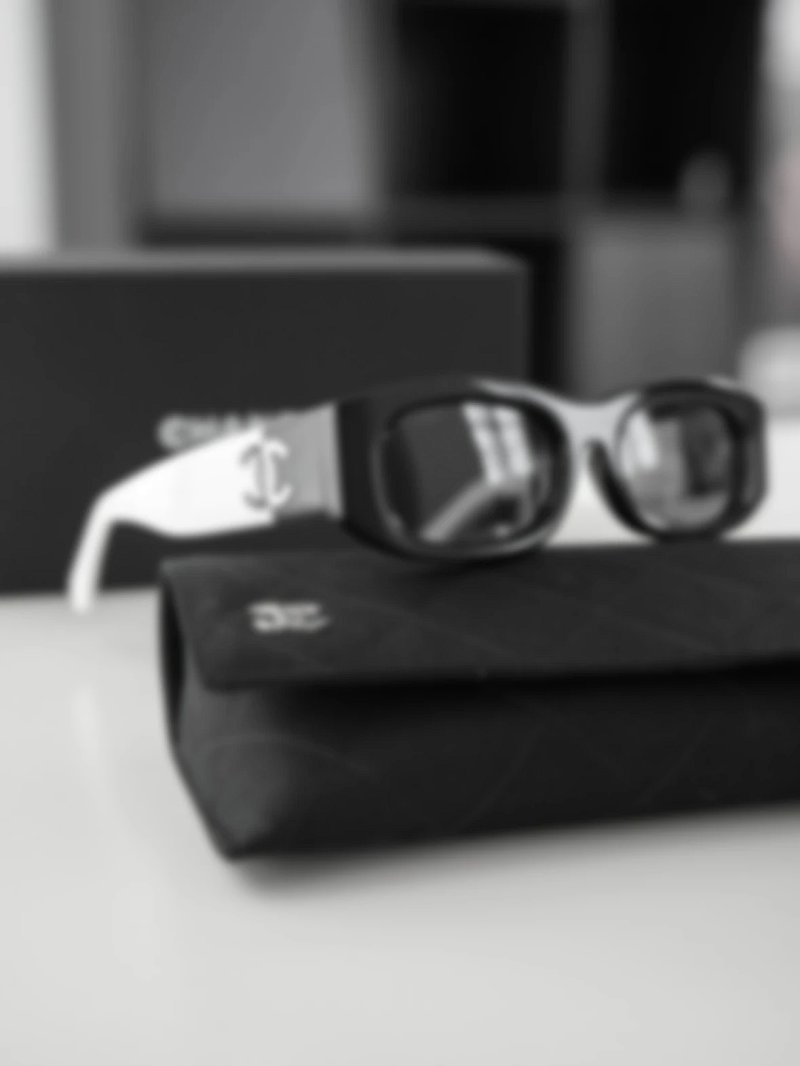 P319 Item ID 8415 Xiaoxiang 5525 Glasses _Adjustable Degree_ Leg Logo Irregular Sunglass
