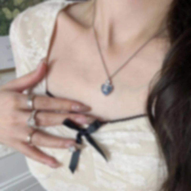 P399 Item ID 8373 CHANE1- Xiaoxiang -2025ss-25P Love series necklace - Metal crystal mat
