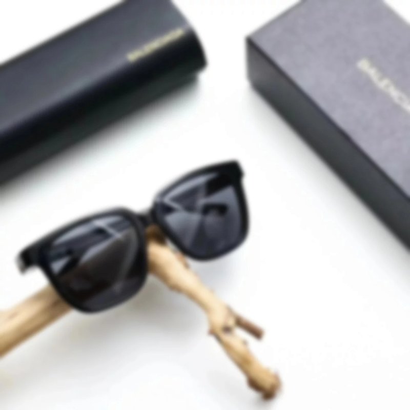 P309 Item ID 8404 BLCG sunglasses -2023 New style - Lightweight futuristic sunglasses