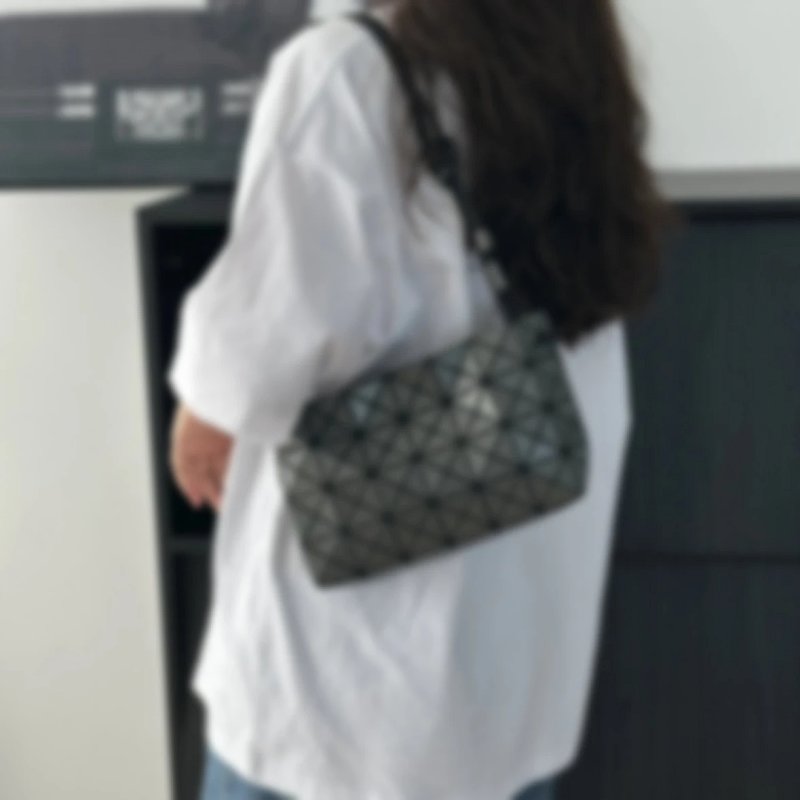 P349 Item ID 8499 Miyake Life -3 months limited edition - LOOP - fully handmade stickers