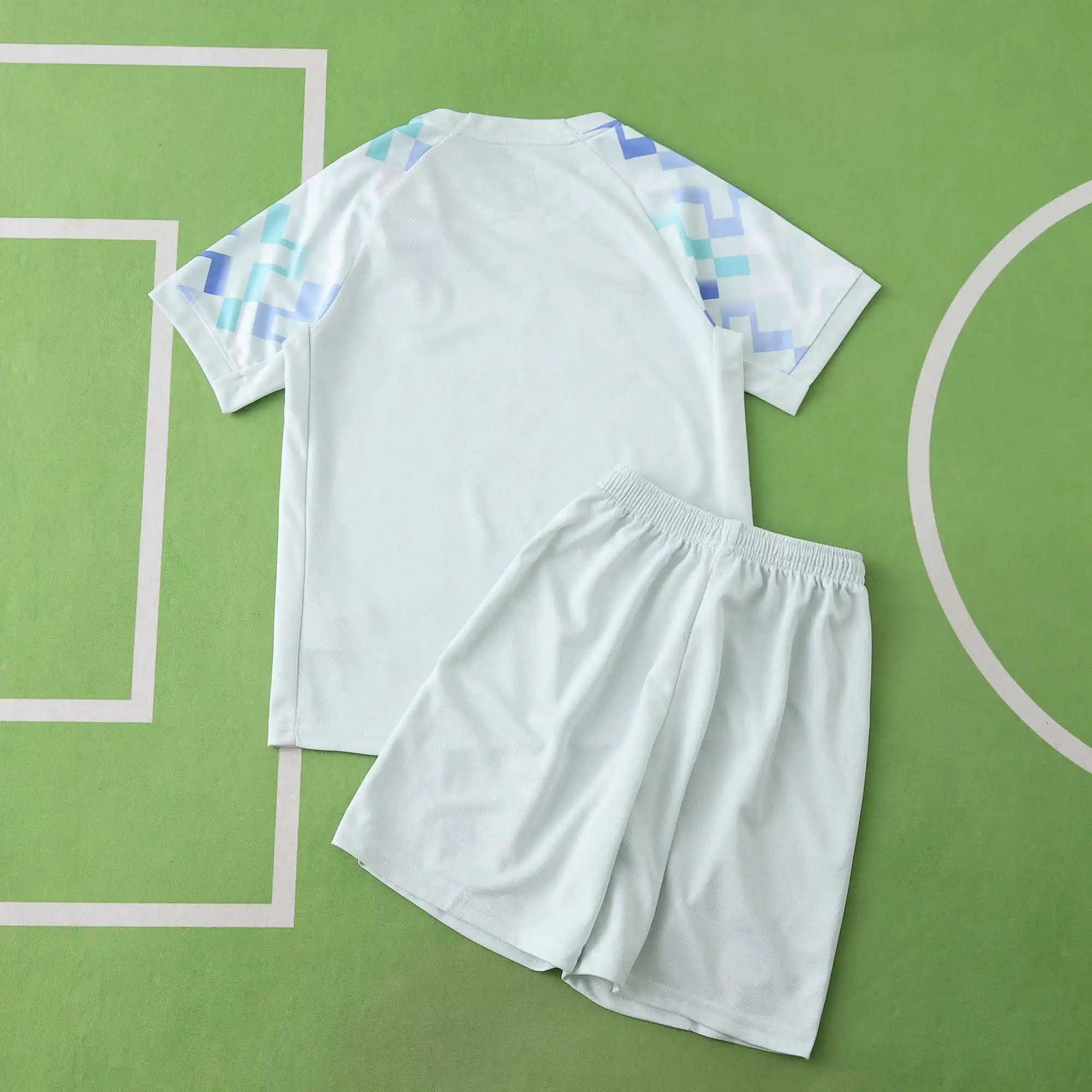 Nike Football Jerseys Inter Milan 2025/26 Away Youth Kit image 2