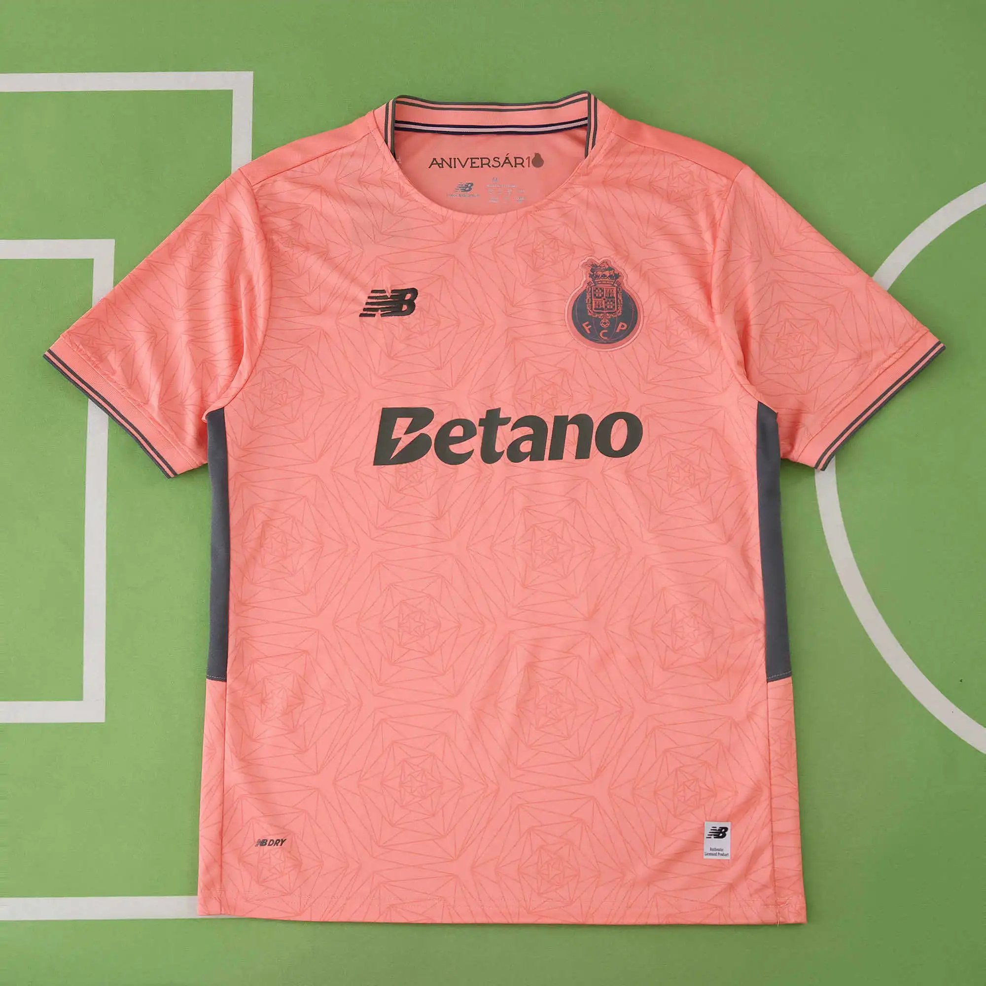 New Balance F.C. Por