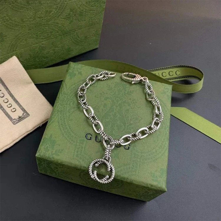 Gucci Interlocking G Chain Bracelet Silver Jewelry - 9