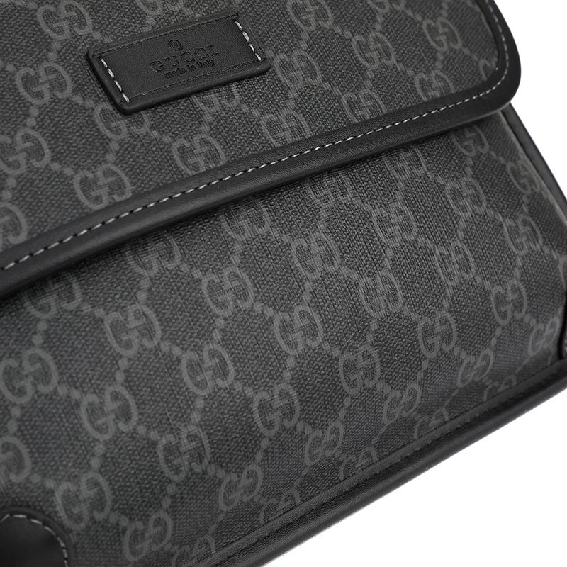 51888188 hot Mens bag No box 9