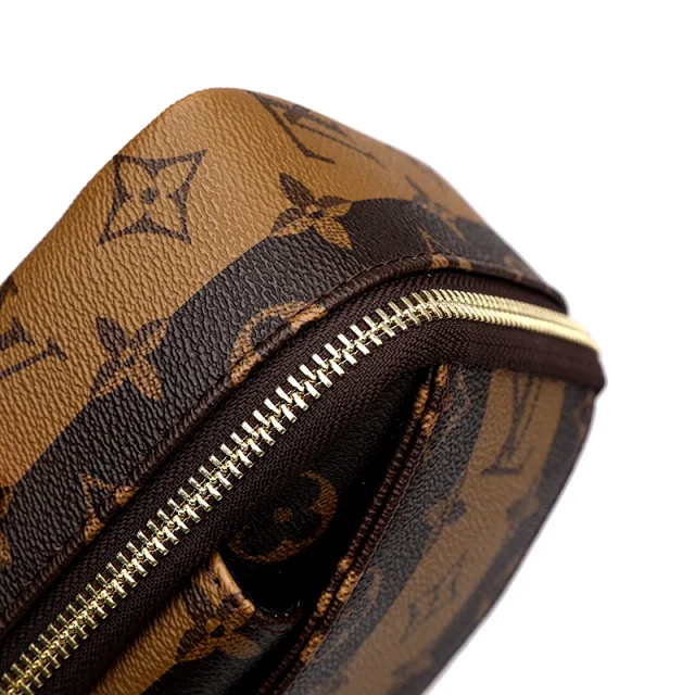 Louis Vuitton Crossbody Bags L2203 Mini Monogram Bag product detail image 15