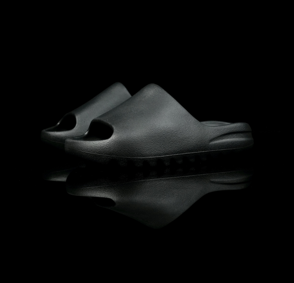 AD originals Yeezy Slide 4