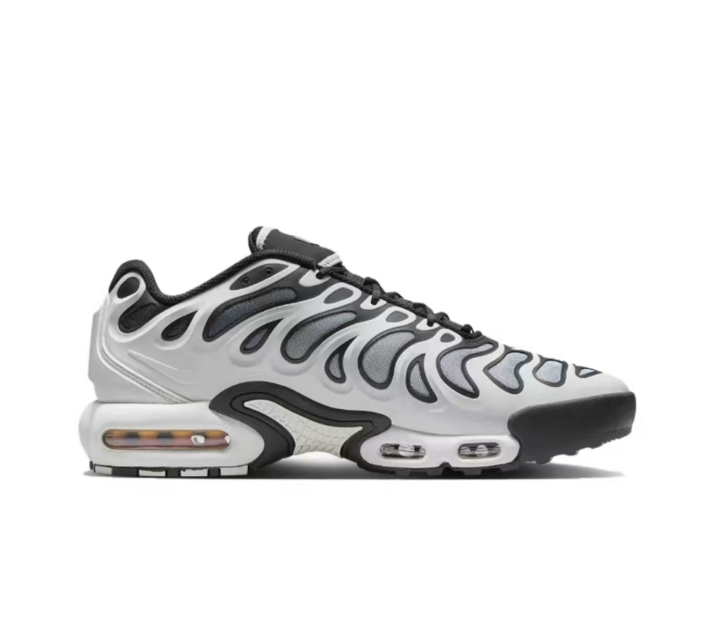 Nk Air Max Plus Drift 黑白 4