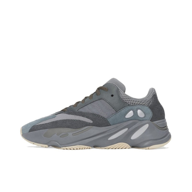 New Balance 2002R Running Shoes - Classic Comfort & Style
