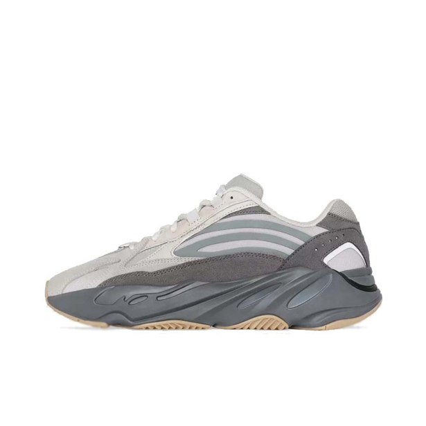 New Balance 2002R Running Shoes - Classic Comfort & Style