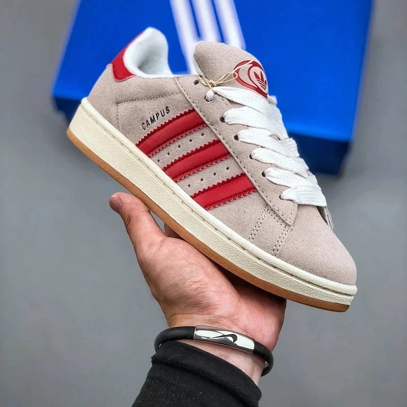 grayish red