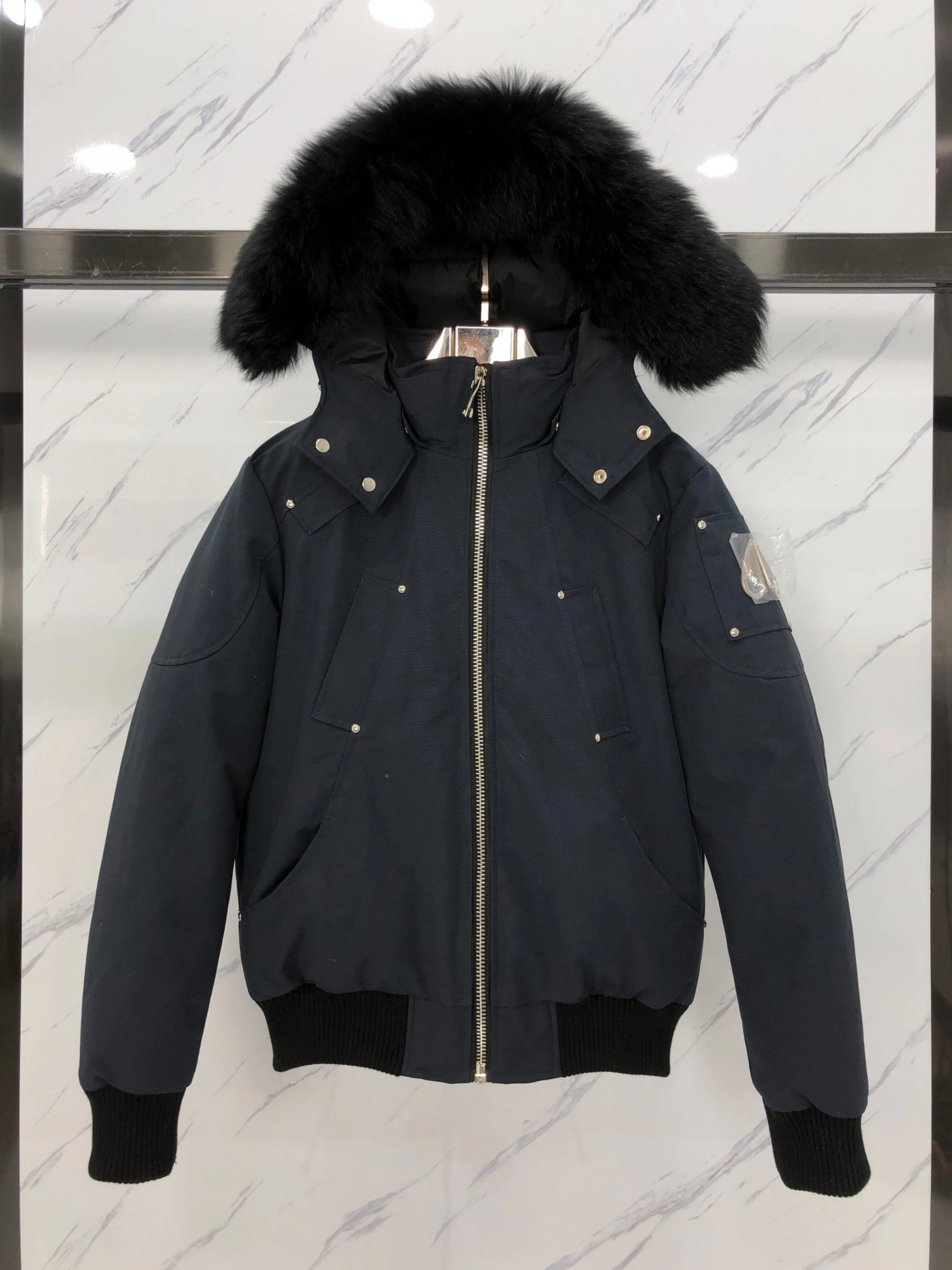 经典百搭羽绒服 004 - 133062