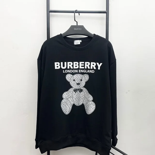 Burberry Hoodies & Sweatshirts Crewneck logo sweatshirt product detail image 17