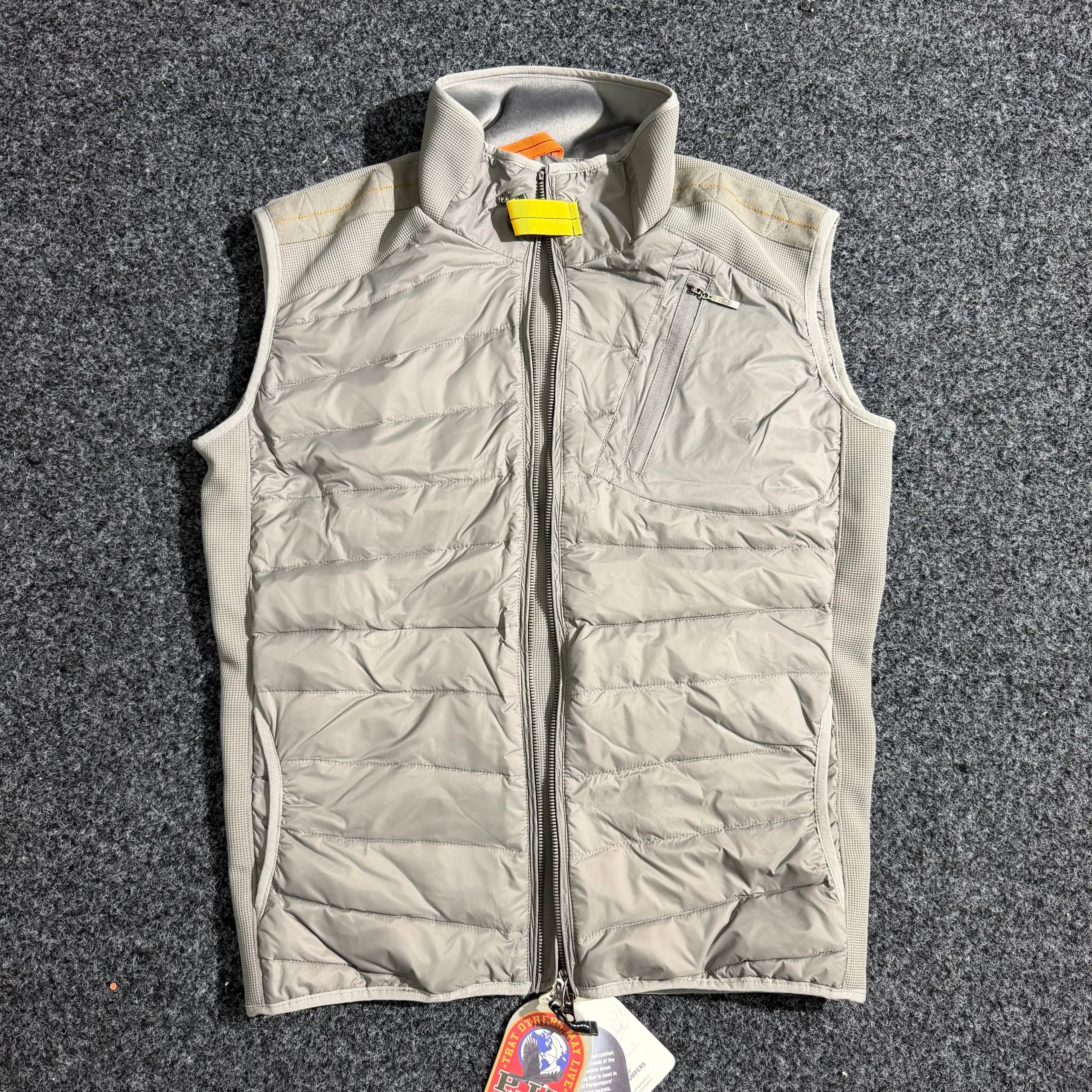 PJS Sleeveless Jacket - White
