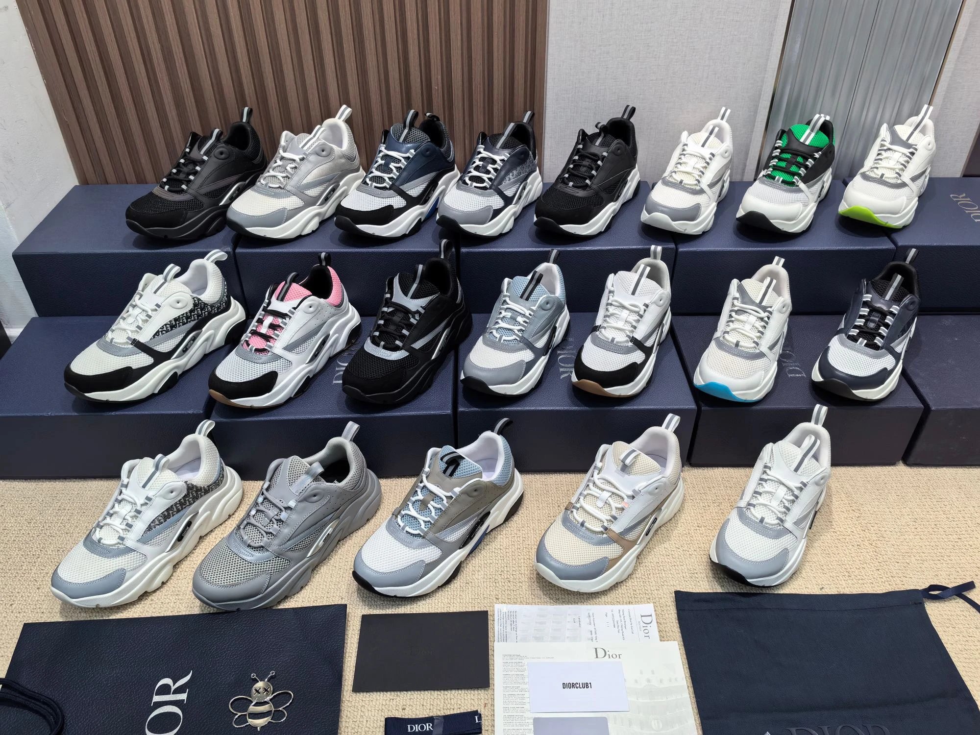 F-S Batch B-22 1:1 Full Set with Packaging (Gift Box + Dust Bag + Shopping Bag + Invoice Card + Extra Shoelaces)