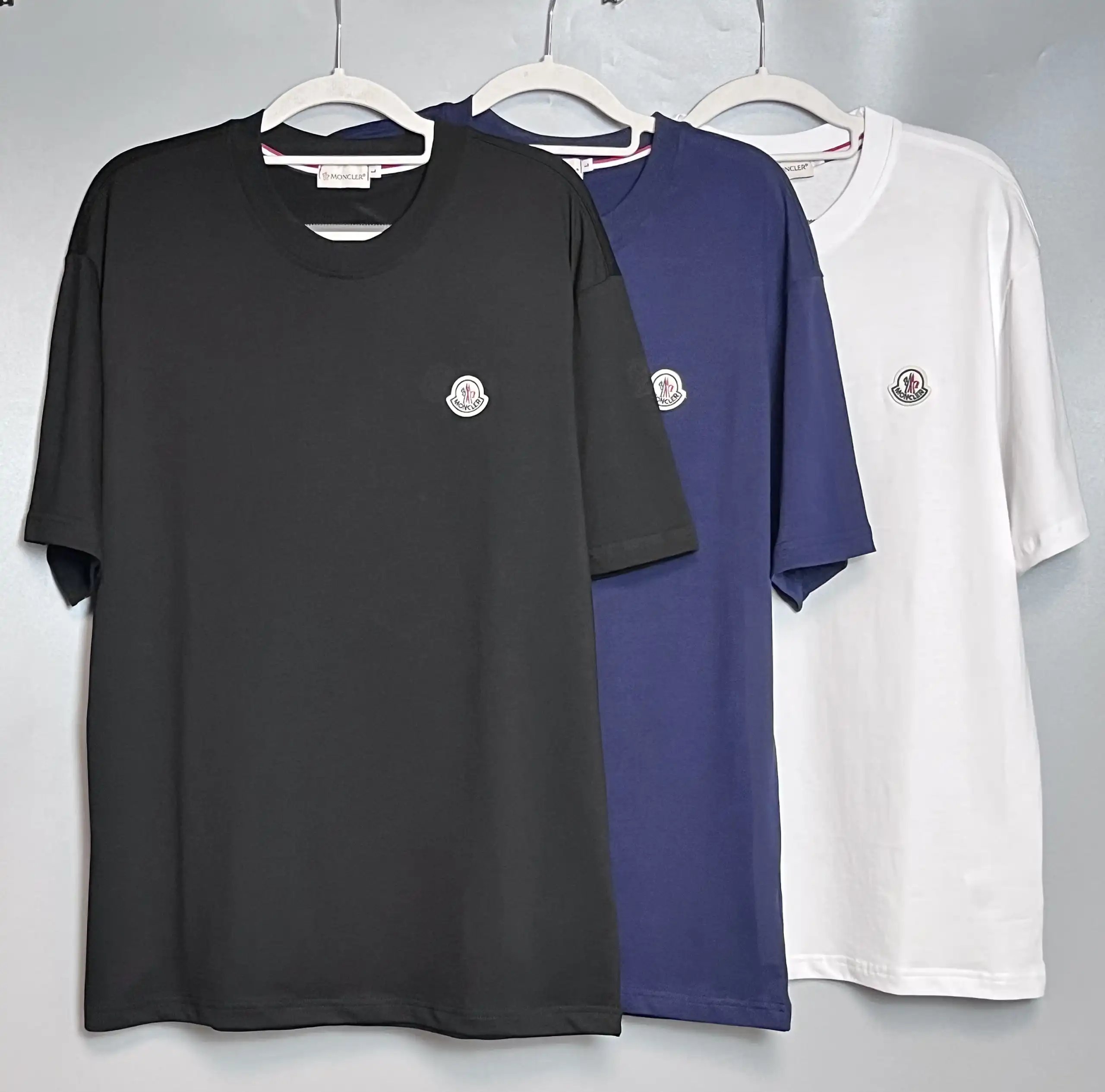 MONCLERMER蒙口胸口原色小绣花采用260克纯棉