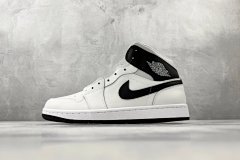 Zhenhui Air Jordan 1 White/Black DQ8426-109