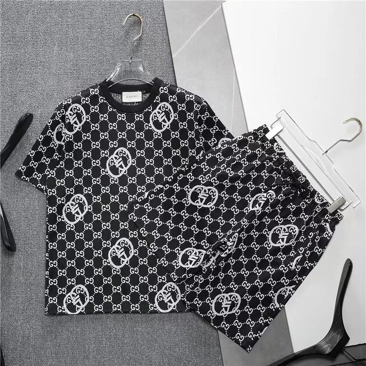 Gucci GG Supreme T-Shirt/Short