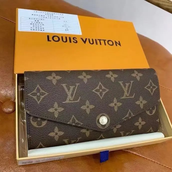 ⭐⭐ M60 ⭐ The 531 envelope style wallet is made of elegant canvas Made of inner cowhide Overall soft