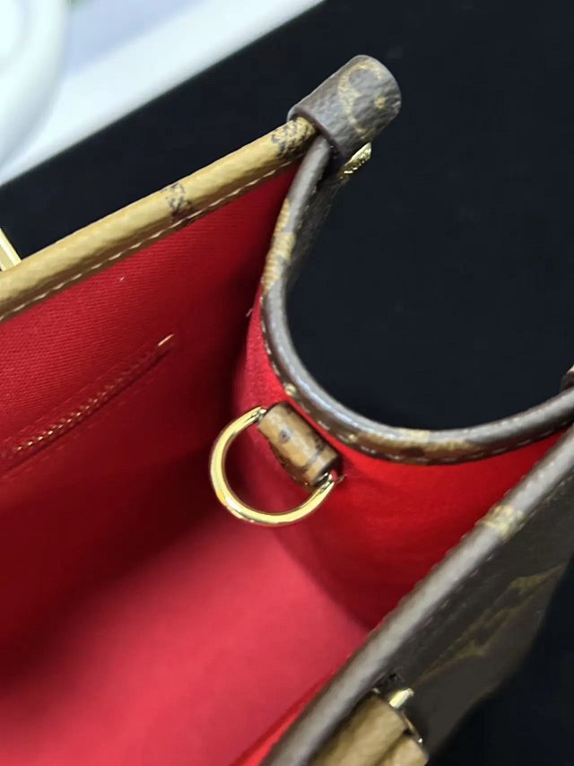 Louis Vuitton Bag: seller detail photo 9
