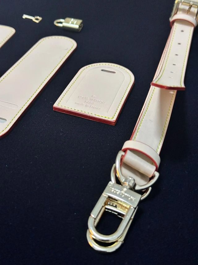 Louis Vuitton Duffle Bag: seller detail photo 14