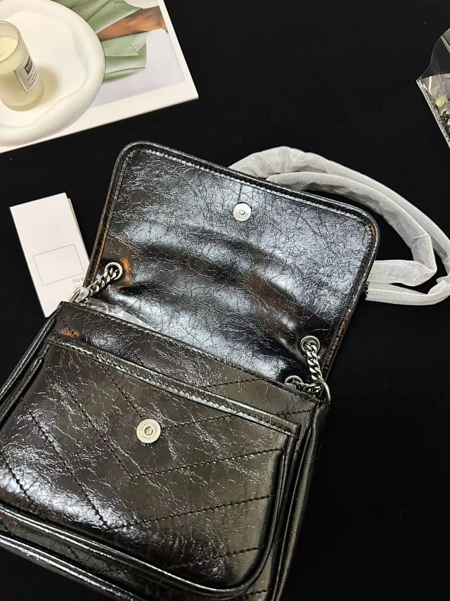 Bag: seller detail photo 11