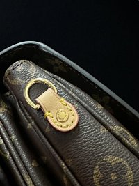 Louis Vuitton Bag — seller photo 8