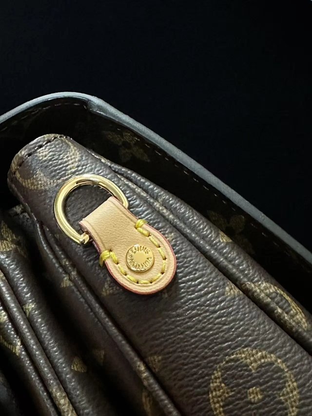 Louis Vuitton Bag: seller detail photo 7