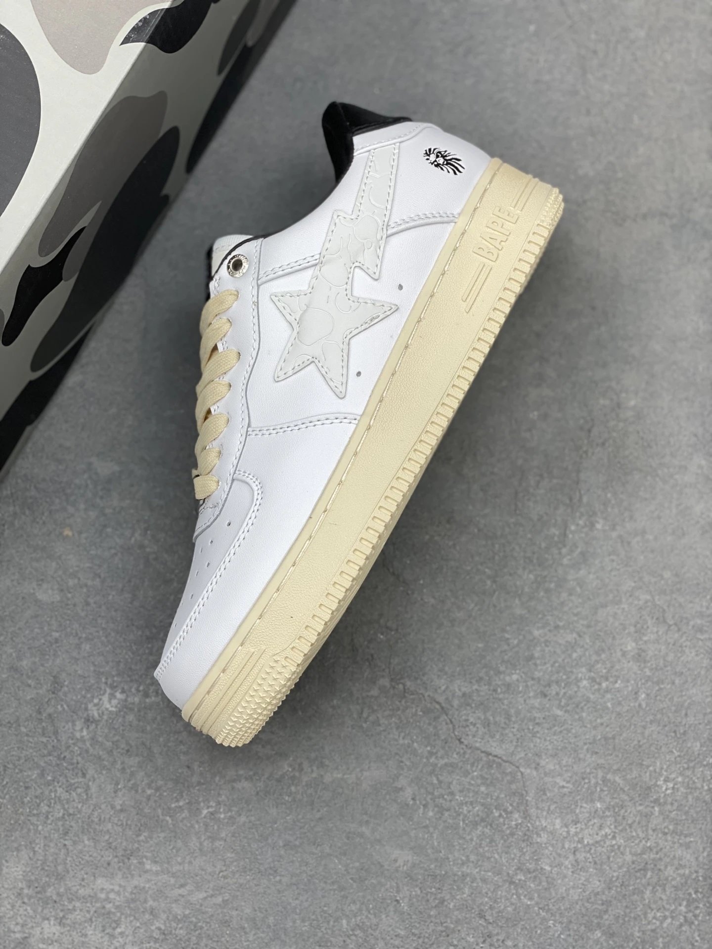 A Bathing Ape BapeSta