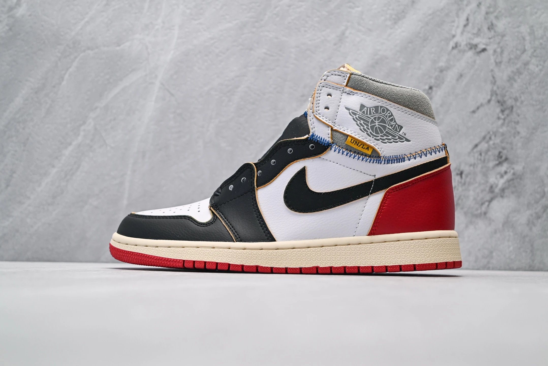 Union Joint White and Red