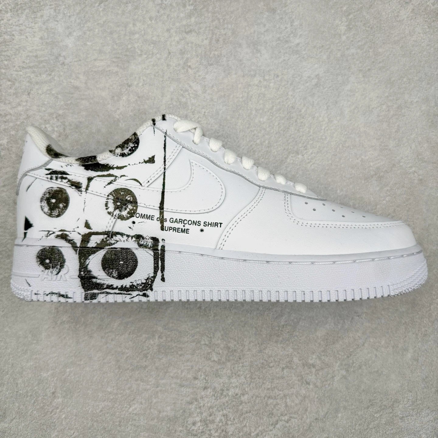 [923044-100] Three party joint white and black six eyes