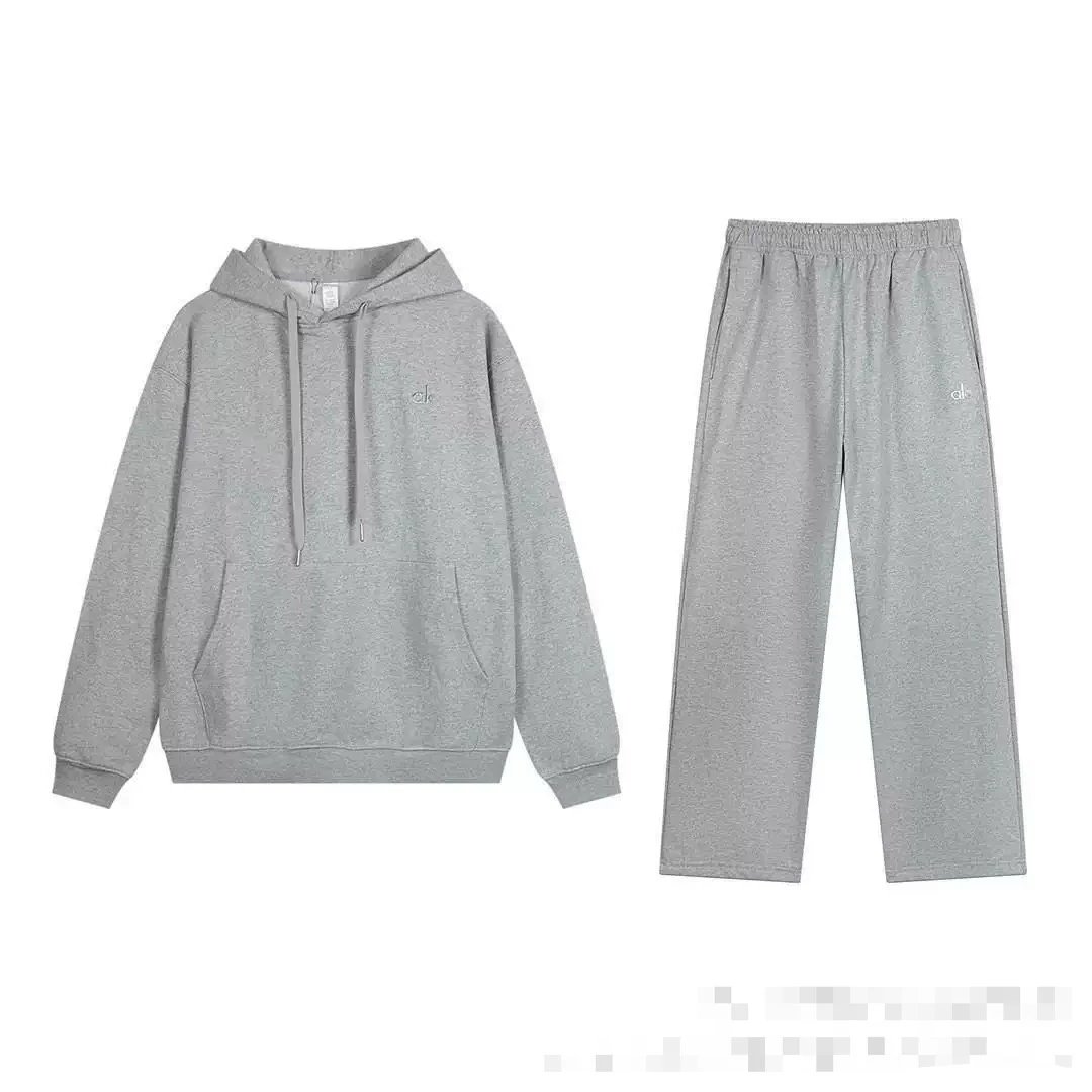 Grey hooded straight tube set