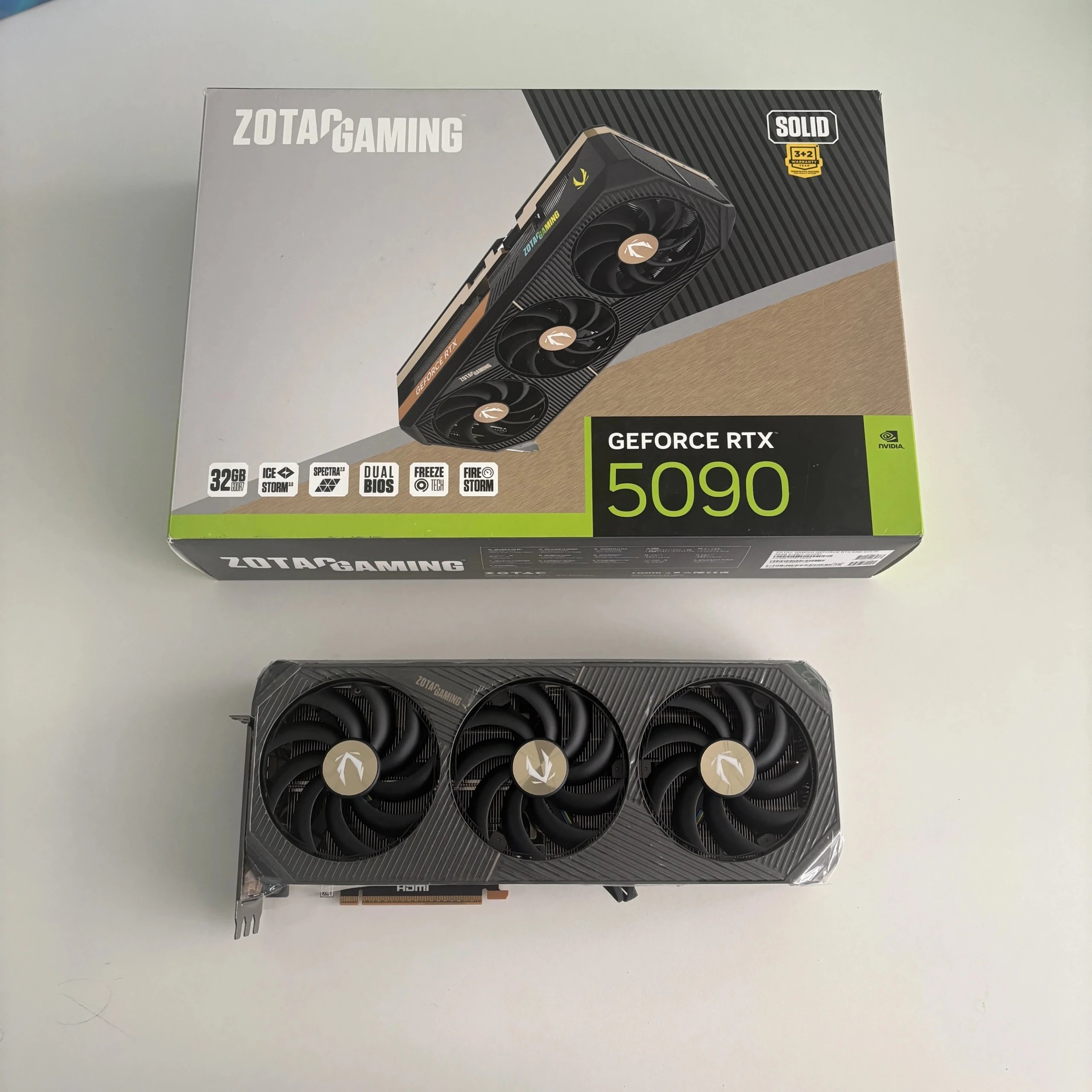 ZOTAC RTX5090 SOLID