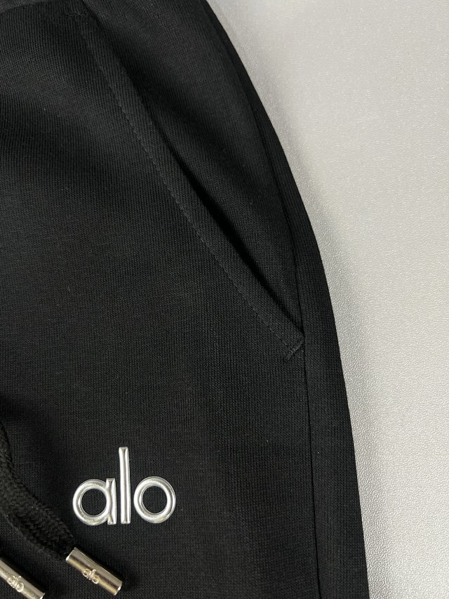 Alo Black Hoodie & Sweatpants Set: seller detail photo 14