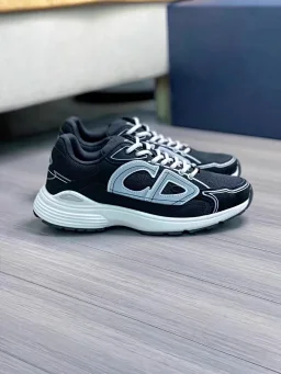 thumbnail for Premium Edition Sneakers 1:1