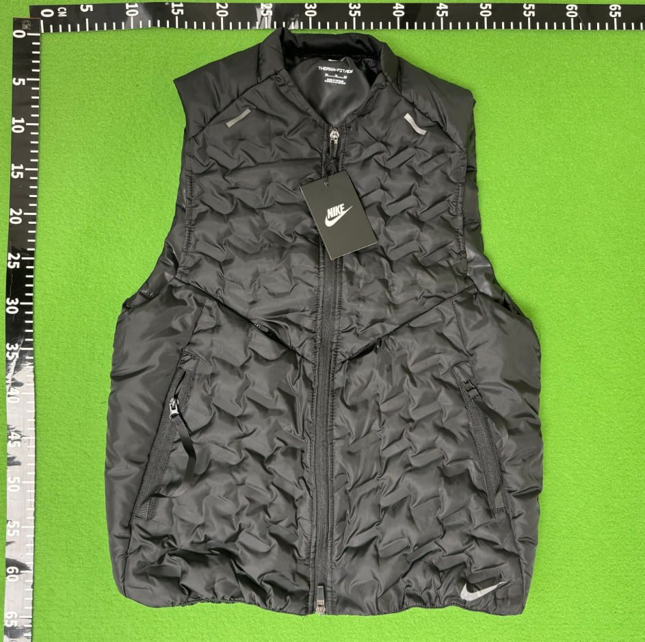 4【Vest】