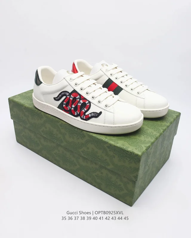 Gucci Low-top lace-up sneakers product detail image 49