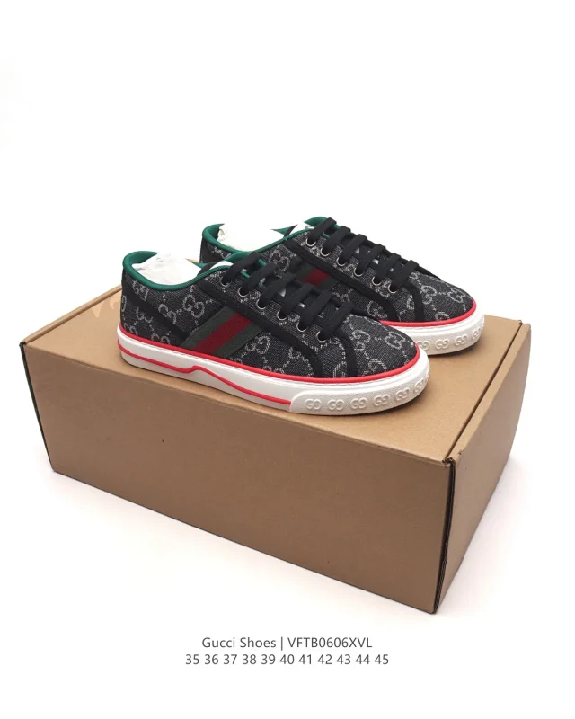 Gucci Low-top lace-up sneakers product detail image 34