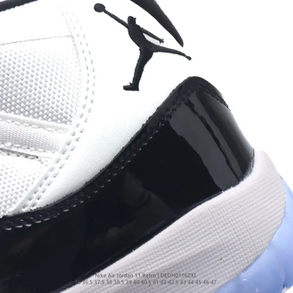 Air Jordan 11 Retro Midnight Navy Sneakers - 39