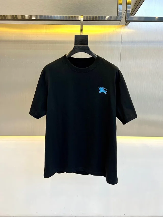 Burberry T-Shirts Logo Graphic T-Shirt product detail image 14
