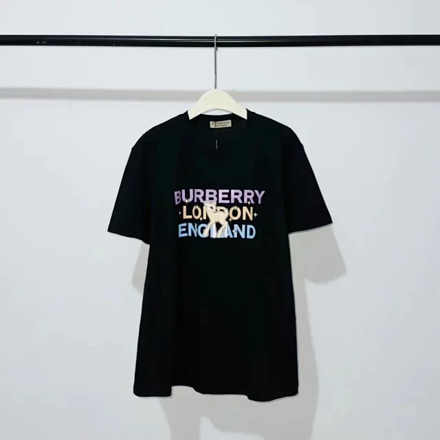 Burberry T-Shirts Logo Graphic T-Shirt product detail image 12