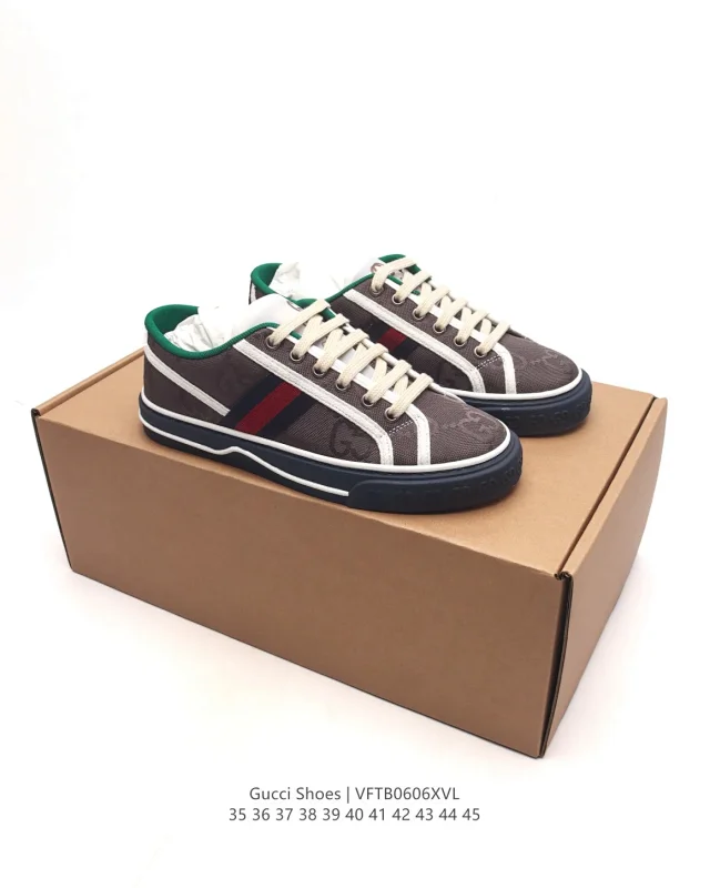 Gucci Low-top lace-up sneakers product detail image 36
