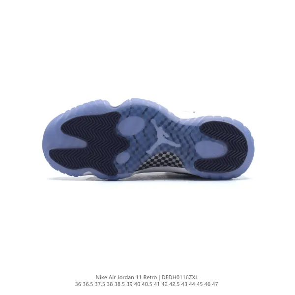 Air Jordan 11 Retro Midnight Navy Sneakers - 37