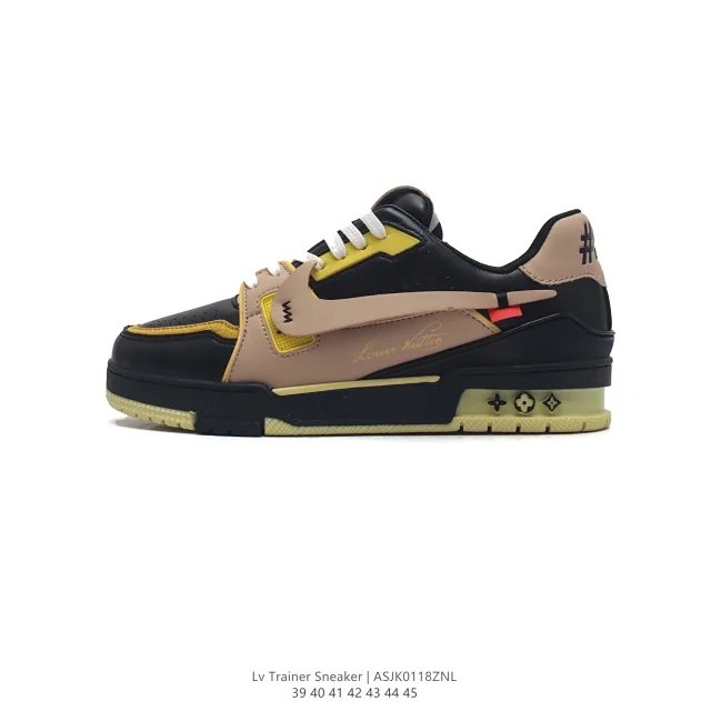 Louis Vuitton LV Trainer Sneaker product detail image 17