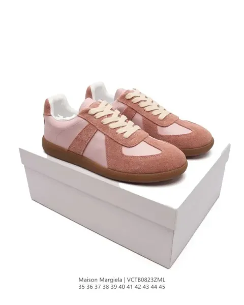 Maison Margiela Replica Sneakers Black/Beige/Gum Rubber Sneakers - 10